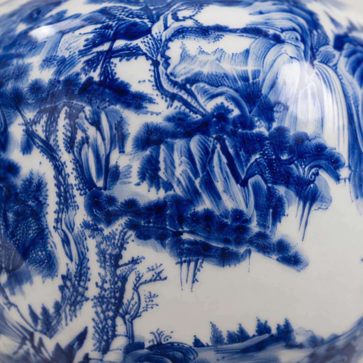 Blue & White Landscape Gourd Vase